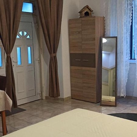 Studio Apartment Nika Free Parking Split Dış mekan fotoğraf
