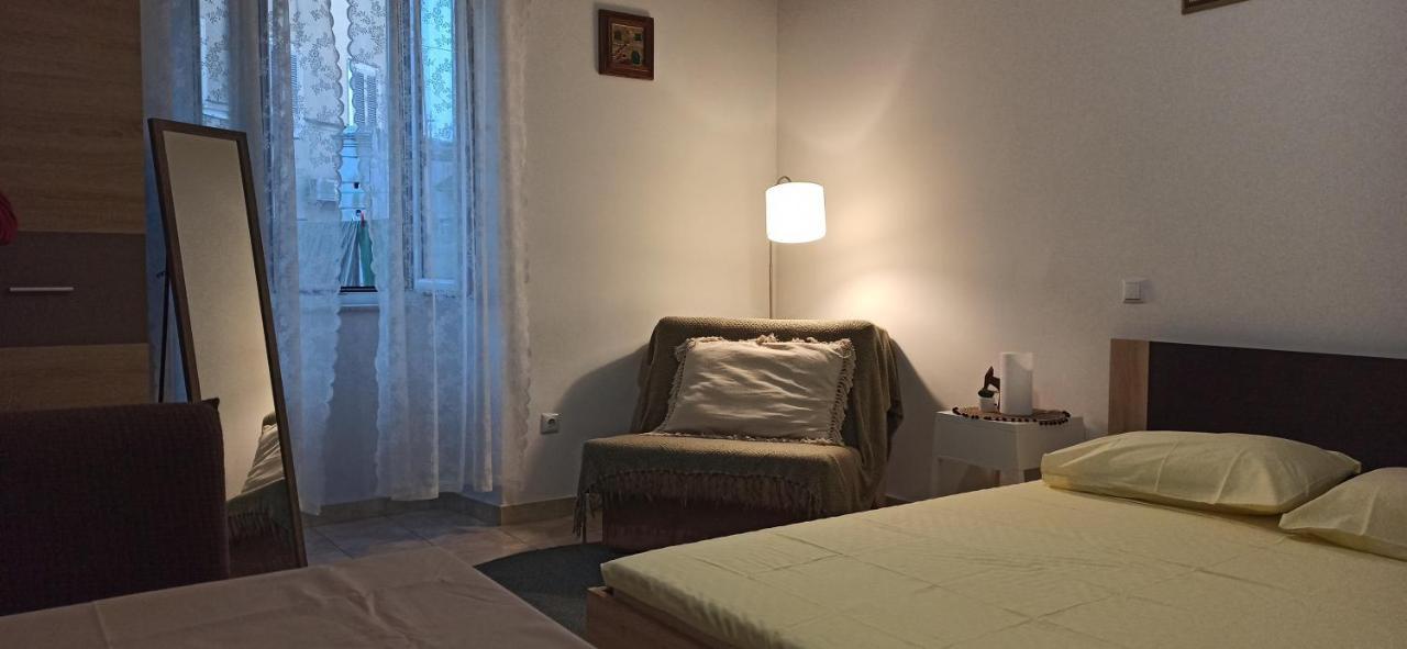 Studio Apartment Nika Free Parking Split Dış mekan fotoğraf